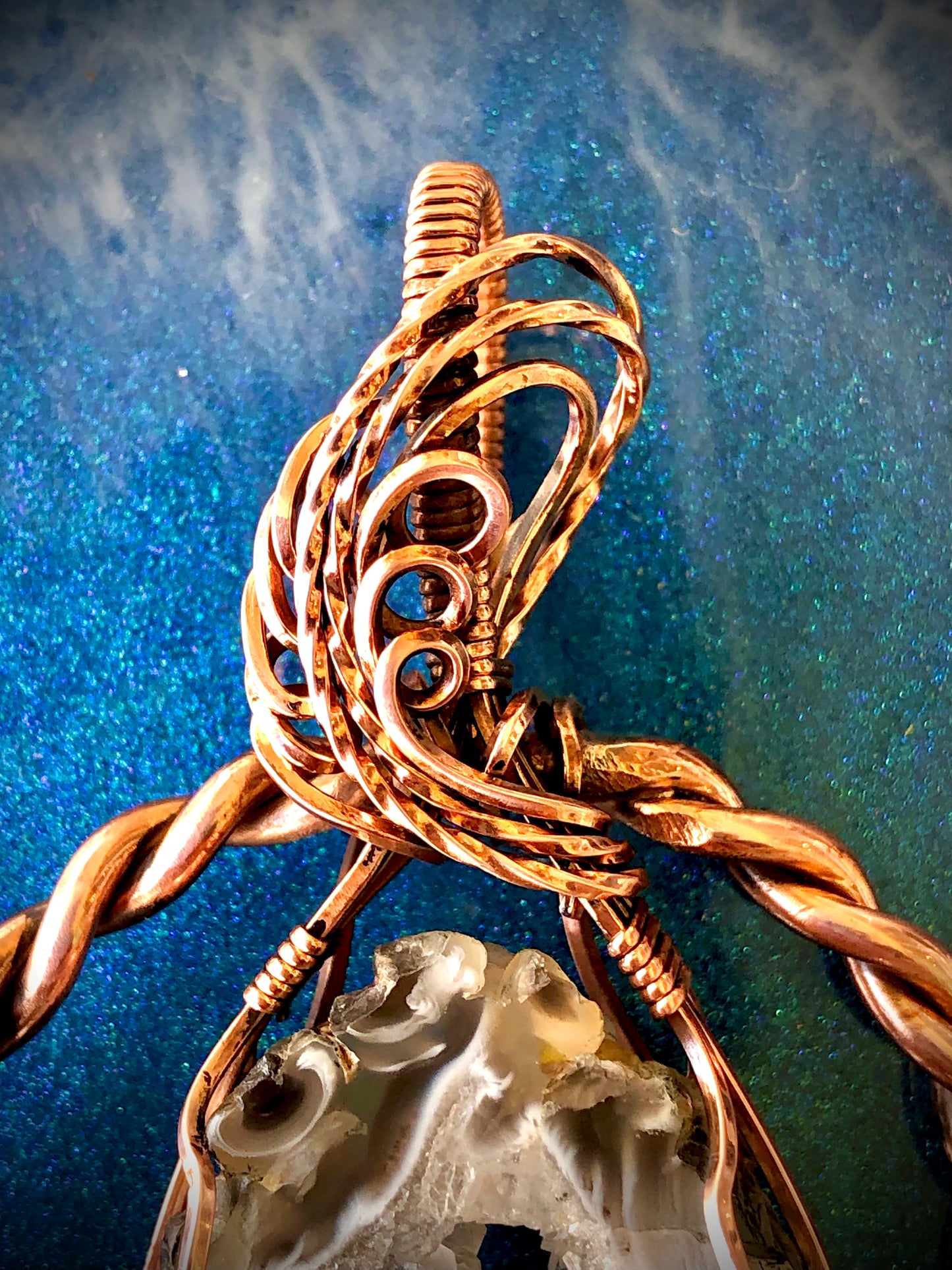 Agate Quartz in Tensor Ring