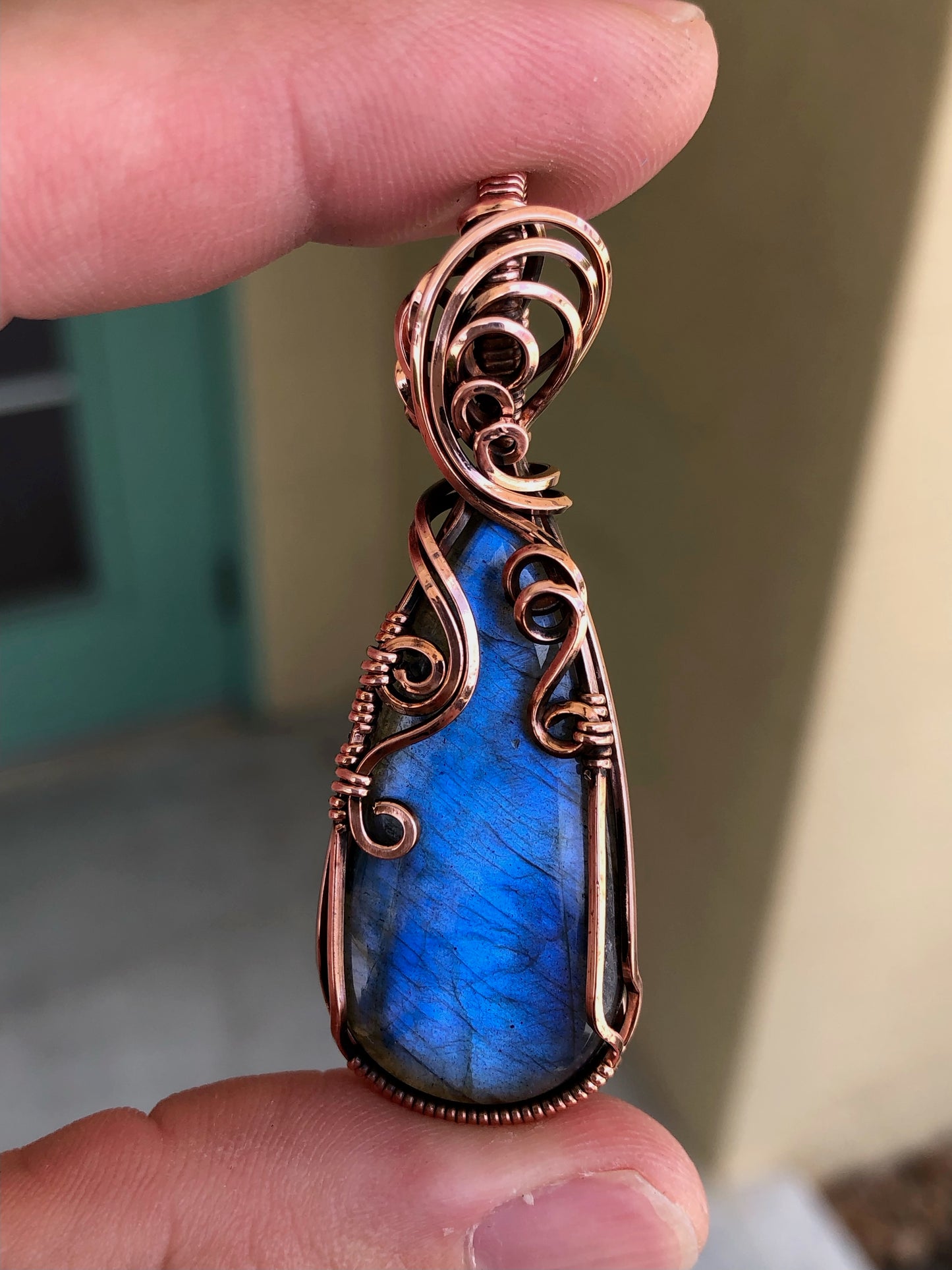 Love Potion Labradorite with Copper Pendant