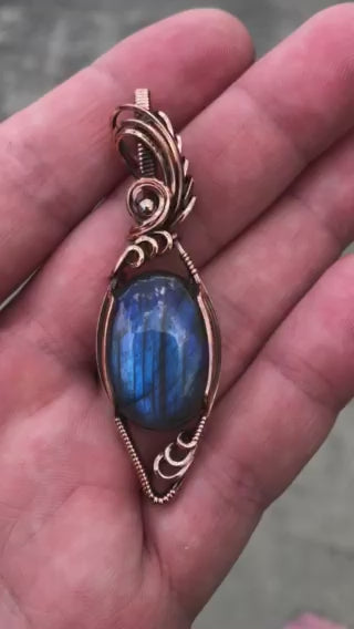 Labradorite with Copper Oval Pendant